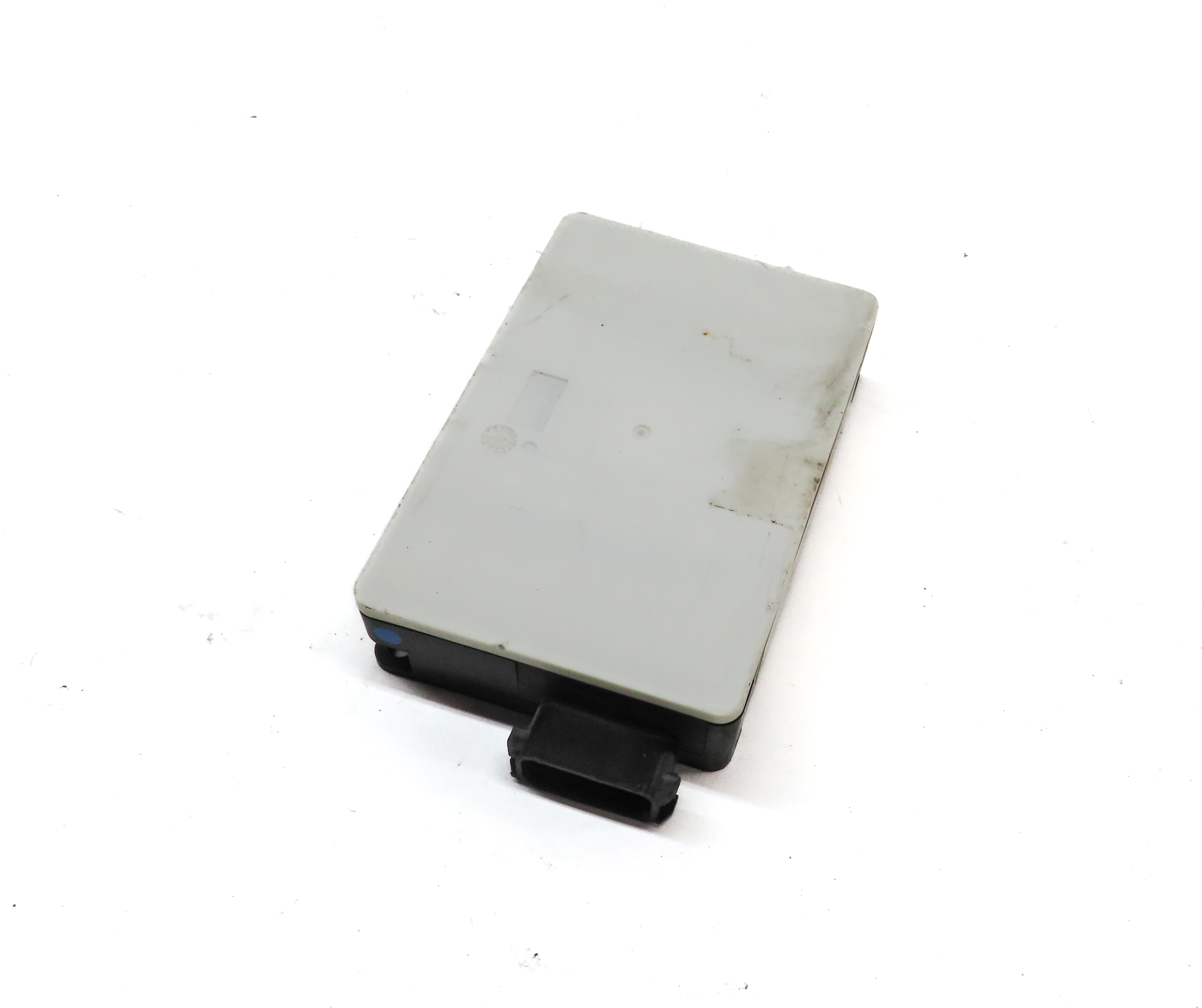 2010 MERCEDES S400 (W221) REAR RIGHT BLIND SPOT RADAR SENSOR MODULE — exact item pictured